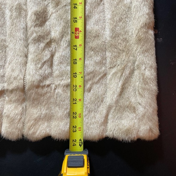 Carolina Colours Women’s Sz M Tan Zip Up Vest - Picture 5 of 5